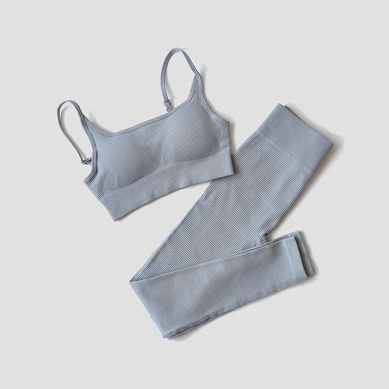 Women’s Seamless Yoga & Workout Set